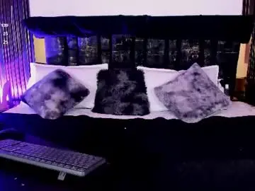 Chaturbate Sex Cam of sexy_hot_milf_