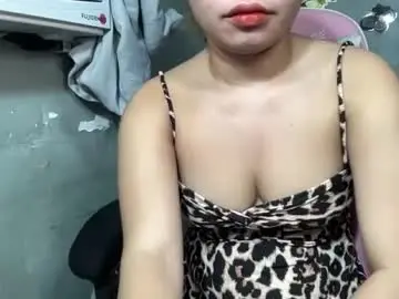 Chaturbate Live Sex Cam of sweet_daisy04