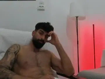 Chaturbate Live Sex Cam of cuteeboy