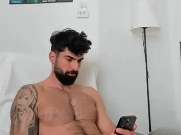 Chaturbate Watch Live Sex Cams of cuteeboy