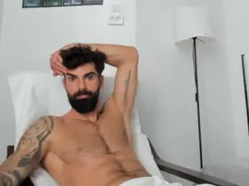 Chaturbate Best live sex cam show of cuteeboy