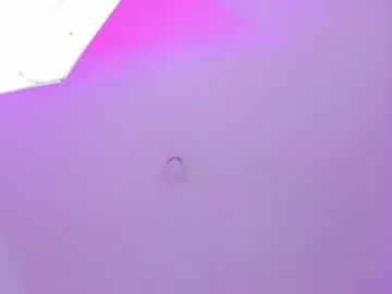 Chaturbate Sex Cam of emily_gil1