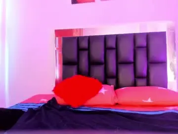 Chaturbate Live Sex Cam of madison_rosee1