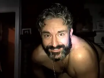 Chaturbate Sex Cam of hungitalian40