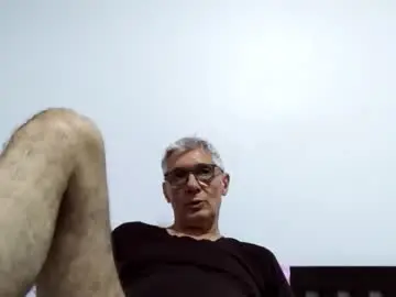 Chaturbate Live Sex Cam of cucaio18