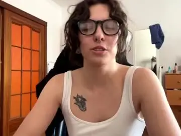 Chaturbate Live Sex Cam of faintpeach
