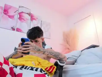Chaturbate Free Live Porn of tommy_valverde