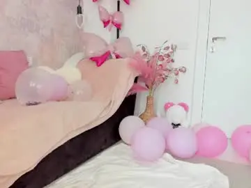 Chaturbate Watch Live Sex Cams of erikabeee1