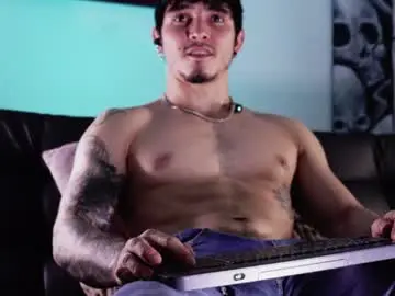 Chaturbate Live Porn of damnnoir