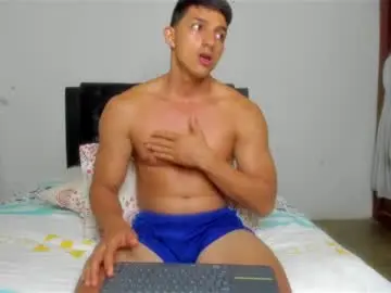 Chaturbate Live Porn of jacob_black21