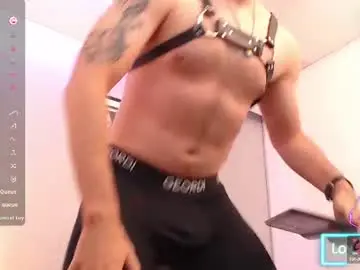 Chaturbate Live Sex of jonas_beard1