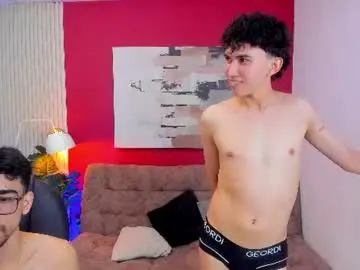 Chaturbate Live Porn of wallen_house