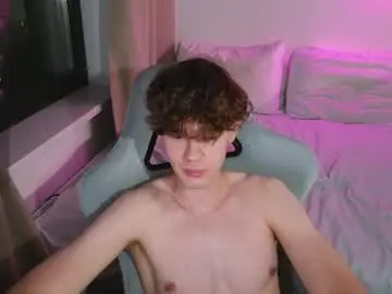 Chaturbate Watch Live Sex Cams of cute_thomas