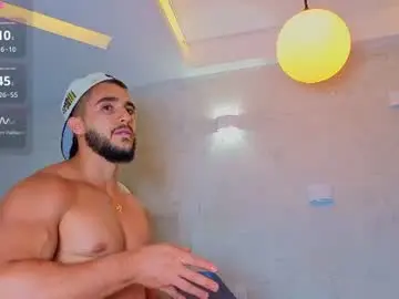 Chaturbate Live Sex Cam of scottfischer_