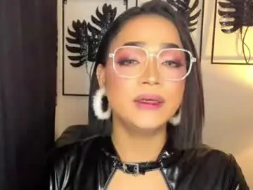 Chaturbate Adult Video Chat of xxasian_goddessxx