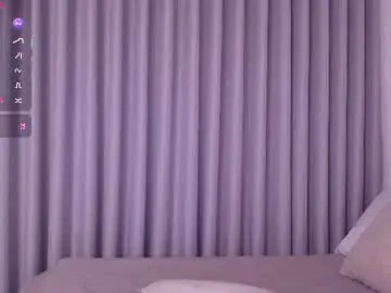 Chaturbate Live Sex Cam of ximelopez1