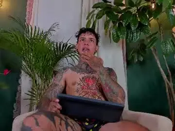Chaturbate Best Webcam of aron_ford