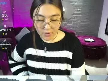 Chaturbate Best live sex cam show of diamondfox_m
