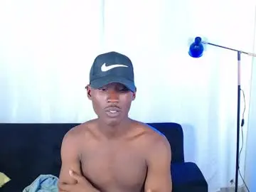 Chaturbate Best live sex cam show of alexaandro18