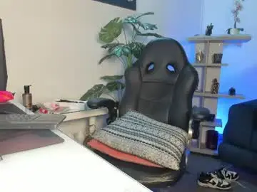 Chaturbate Best live sex cam show of antonellariu