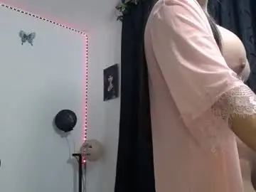 Chaturbate Live Sex Cam of kendall_777