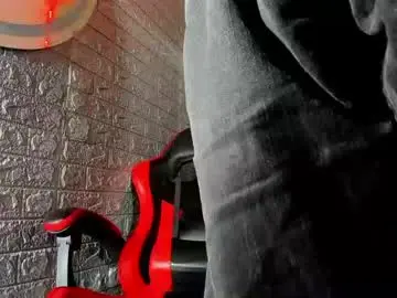 Chaturbate Live Sex Cam of axell_cross2