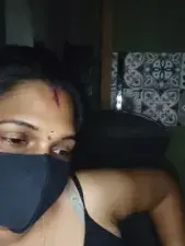 Dscgirls Live Sex Cam of indianhothyd