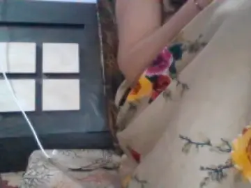 Dscgirls Live Sex Cam of Julie