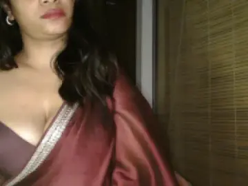 Dscgirls Adult Webcam of Shaynilov