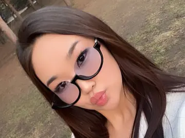 Imlive Adult Webcams of veryhotasiangirl1