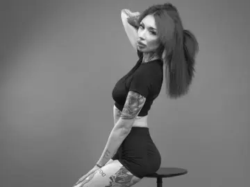Imlive Nude Webcam of TokyoHoney