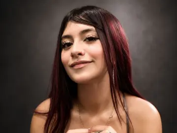 Imlive Nude Webcam of AngelPhoenix