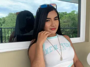 Imlive Adult Webcams of XCloeFoxX