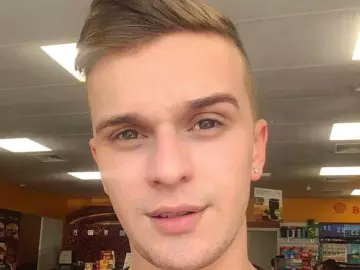 Imlive Live Porn of AdamLawford