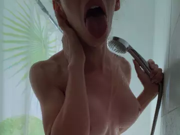 Imlive Sex Cam of angelmouth1