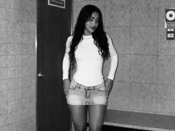 Imlive Free Live Porn of Maite_Brown
