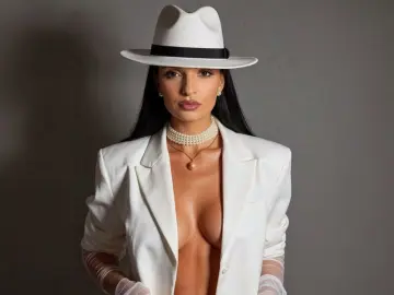 Livejasmin Adult Video Chat of AllaRoberts