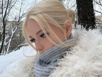 Livejasmin Nude Webcam of CatheyHolien