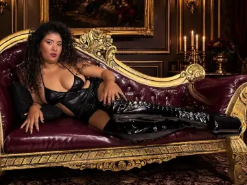 Livejasmin Sex Chat of ChloeDergan