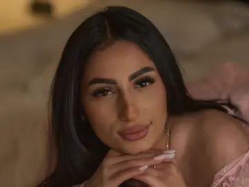 Livejasmin Live Porn of AvaLynn