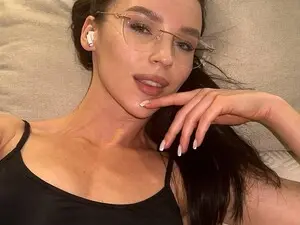 Myfreecams Adult Video Chat of Sashalong