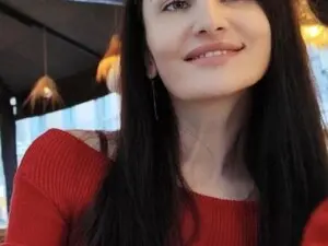 Myfreecams Watch Live Sex Cams of Karina7185