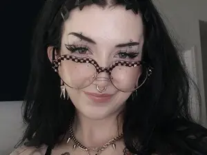 Myfreecams Live Sex Cam of TatsnCats