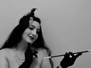 Myfreecams Best live sex cam show of Aahh_Emilia