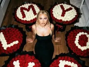 Myfreecams Sex Cam of perfecttits96