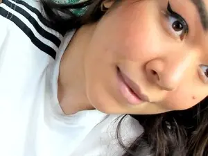 Myfreecams Sex Cam of Brianna_ang