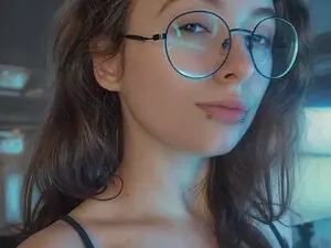 Myfreecams Live Sex Cam of Mini_Diva