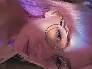 Myfreecams Live Sex of NahlaHoney