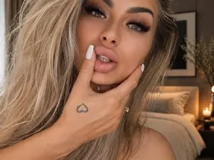 Myfreecams Adult Video Chat of Blondeceline