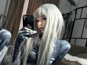 Myfreecams Live Sex Cam of Xenomy
